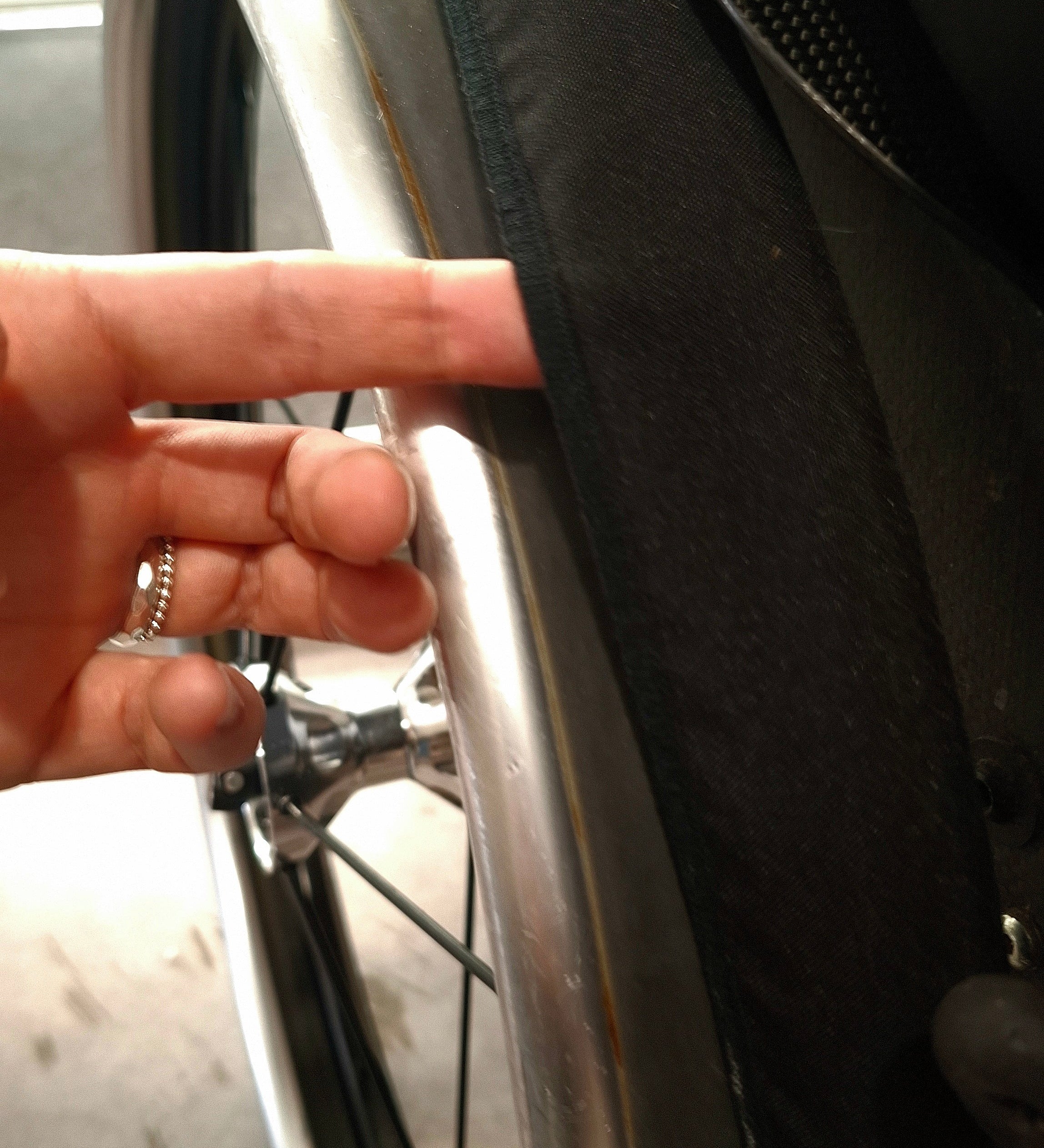 DIY🧵  : Fabriquer des chaussettes de roue de fauteuil
