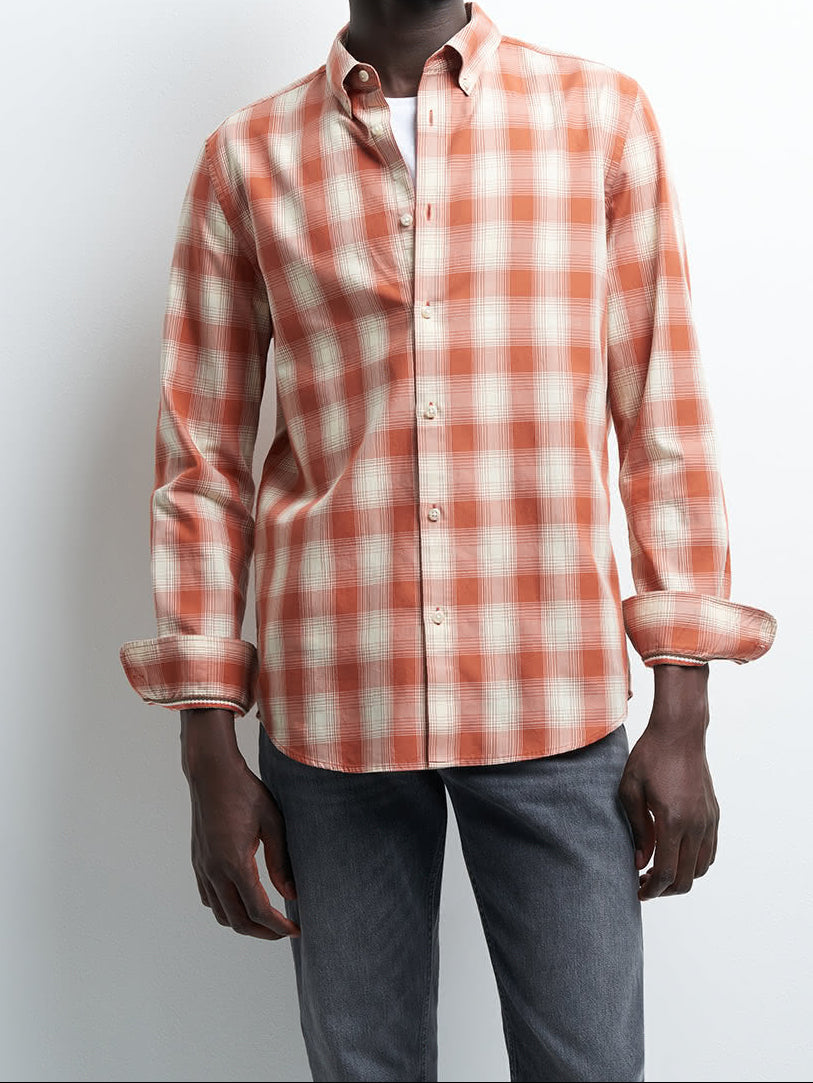 Chemise homme slim à carreaux coton biologique Devred adaptée handicap, fermeture velcro ou magnétique pour préhension difficile – Adapt and Joy