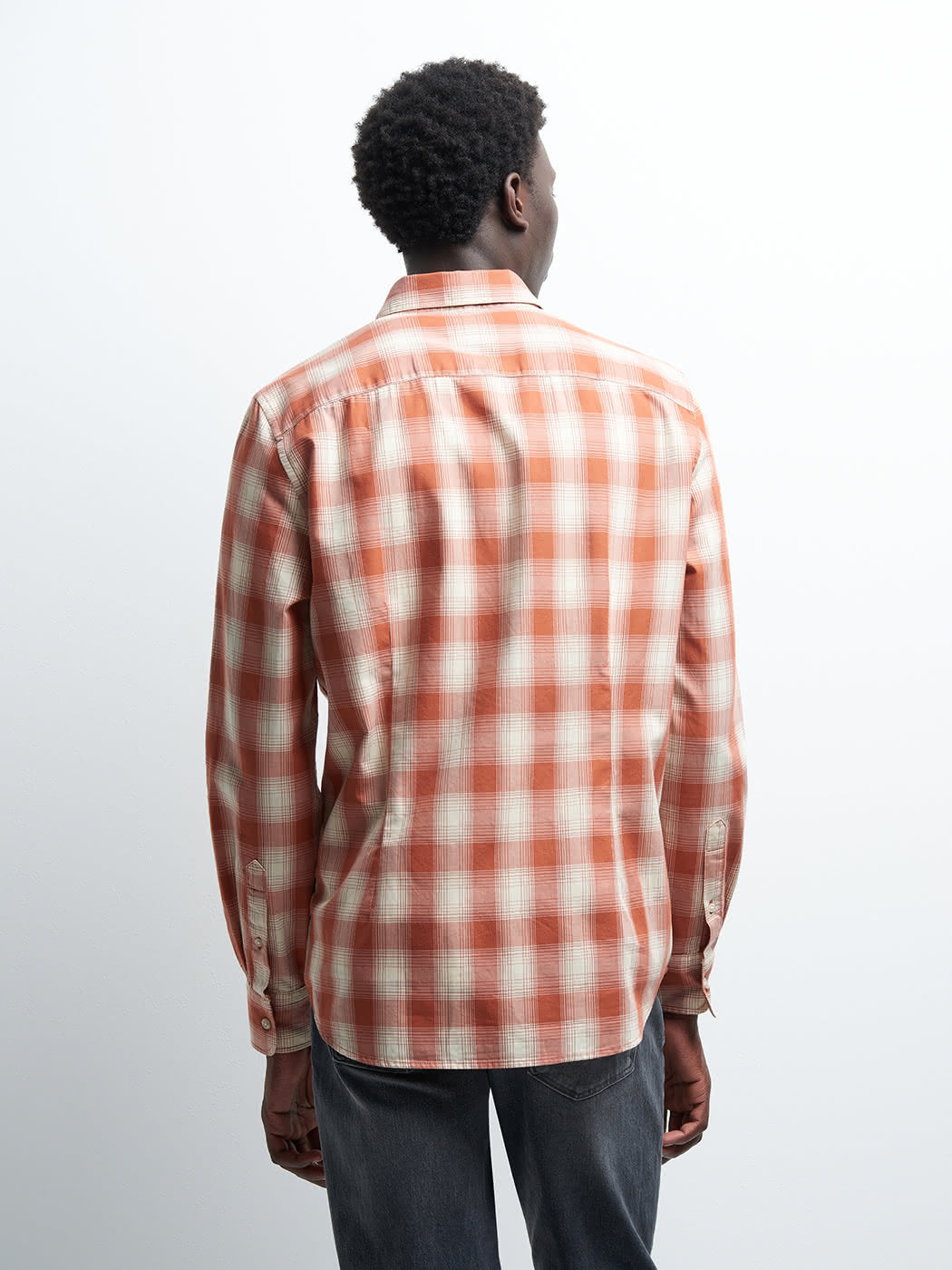 Chemise slim à carreaux