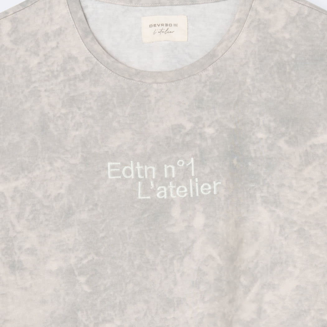 T-shirt homme relaxed fit 100% coton tie and dye bleu gris L'Atelier Devred, adapté handicap par Adapt and Joy