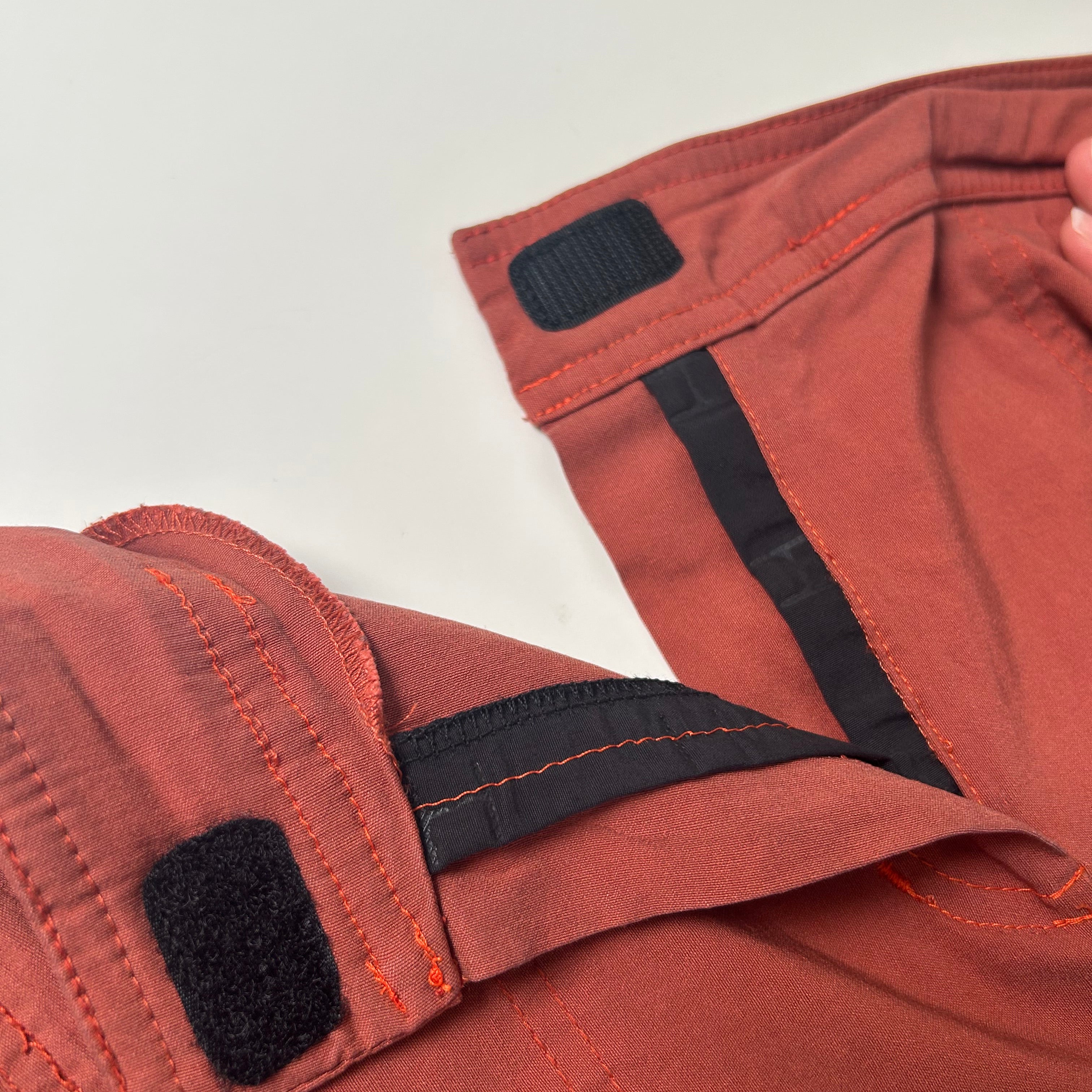 Pantalon & Jean - Changer la braguette par une fermeture aimantée- Vêtements adaptés pour personne à mobilité réduite